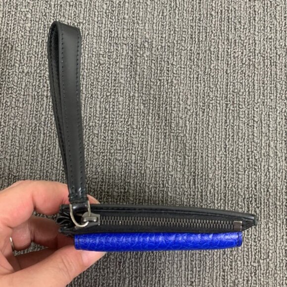 30 Studio Maggio Wallet Womens Small Black Blue Leather Snap Clutch Zip Wristlet - Picture 10 of 14